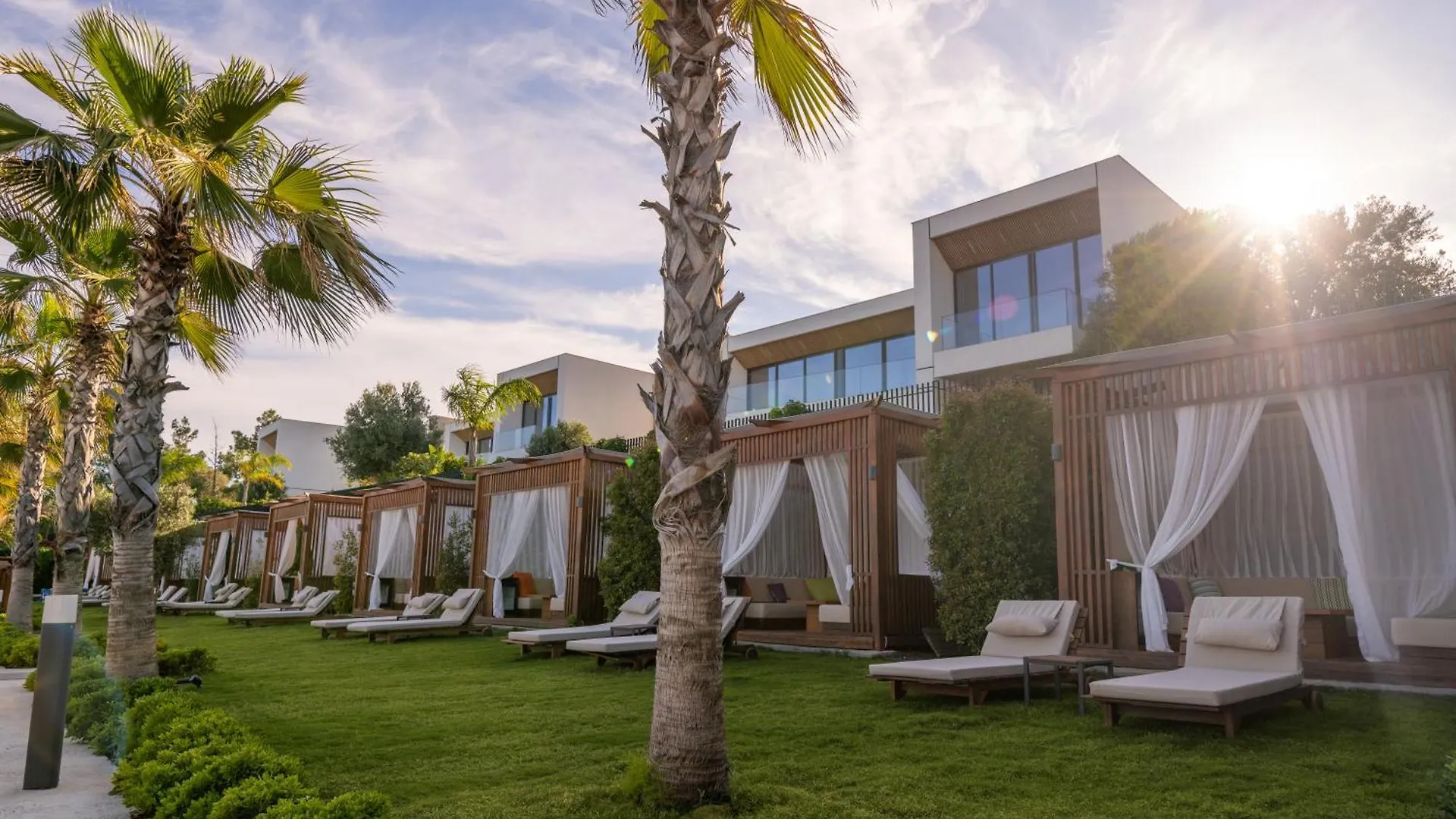 The Norm Collection Door'A Bodrum Torba